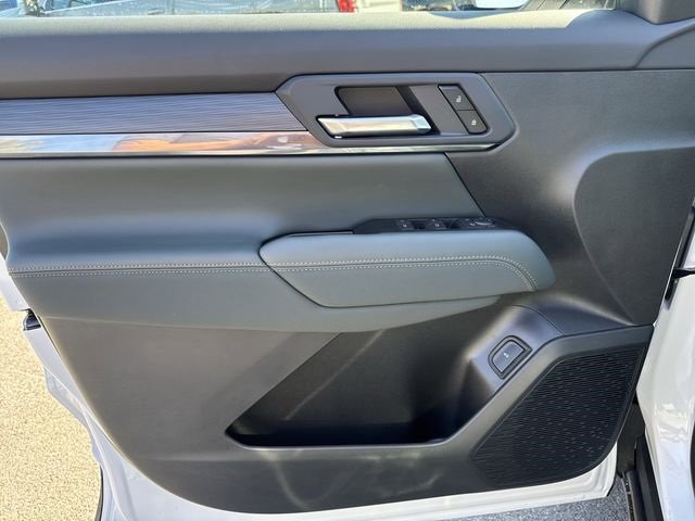 New 2026 GMC Terrain AT4 w/ LPO, Floor Liner Package image 22