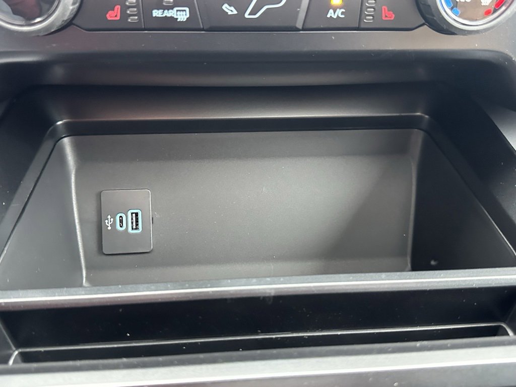 New 2026 Ford F250 XLT w/ XLT Premium Package image 28