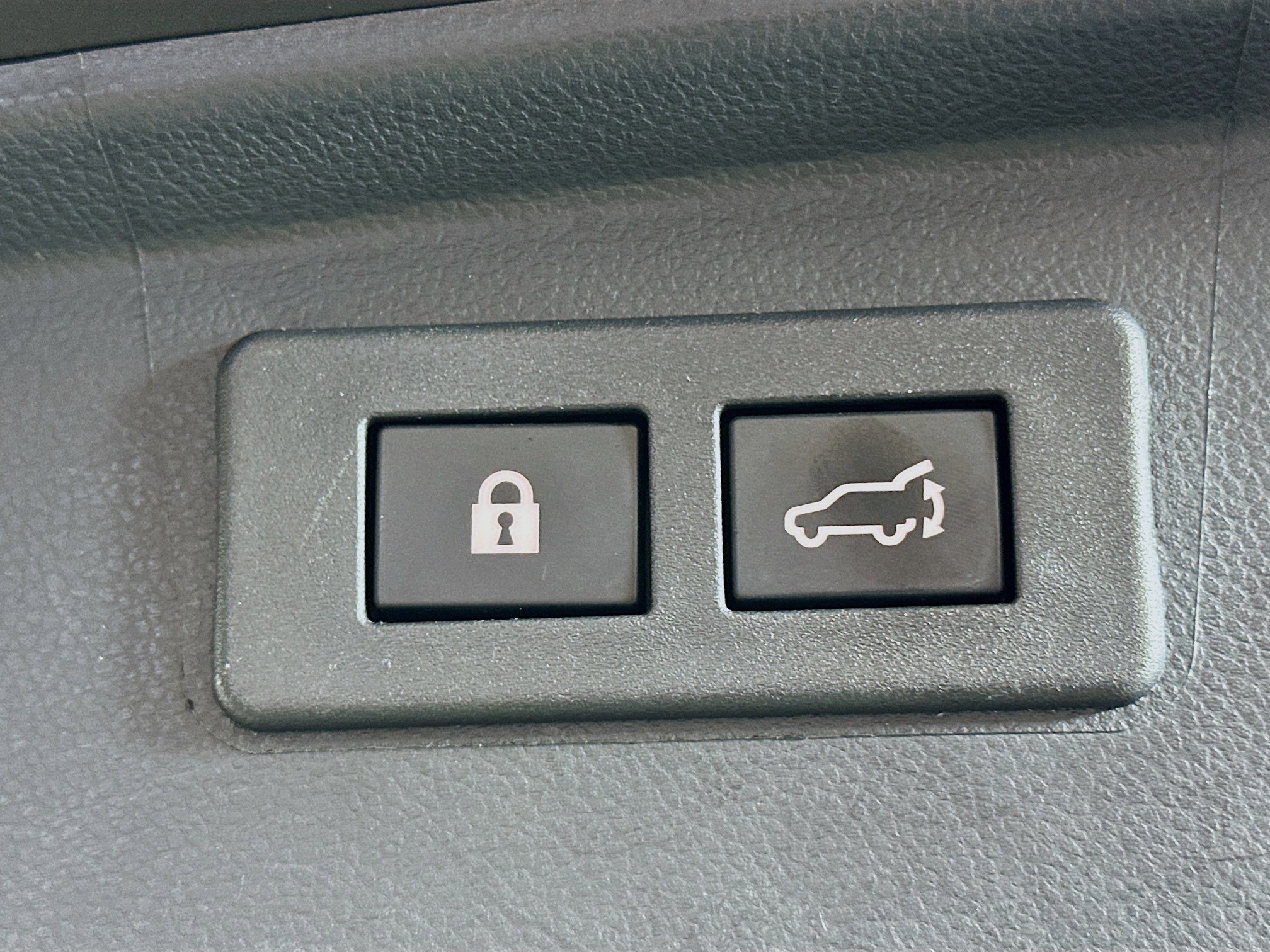 Used 2023 Subaru Outback Premium AWD/4WD image 30