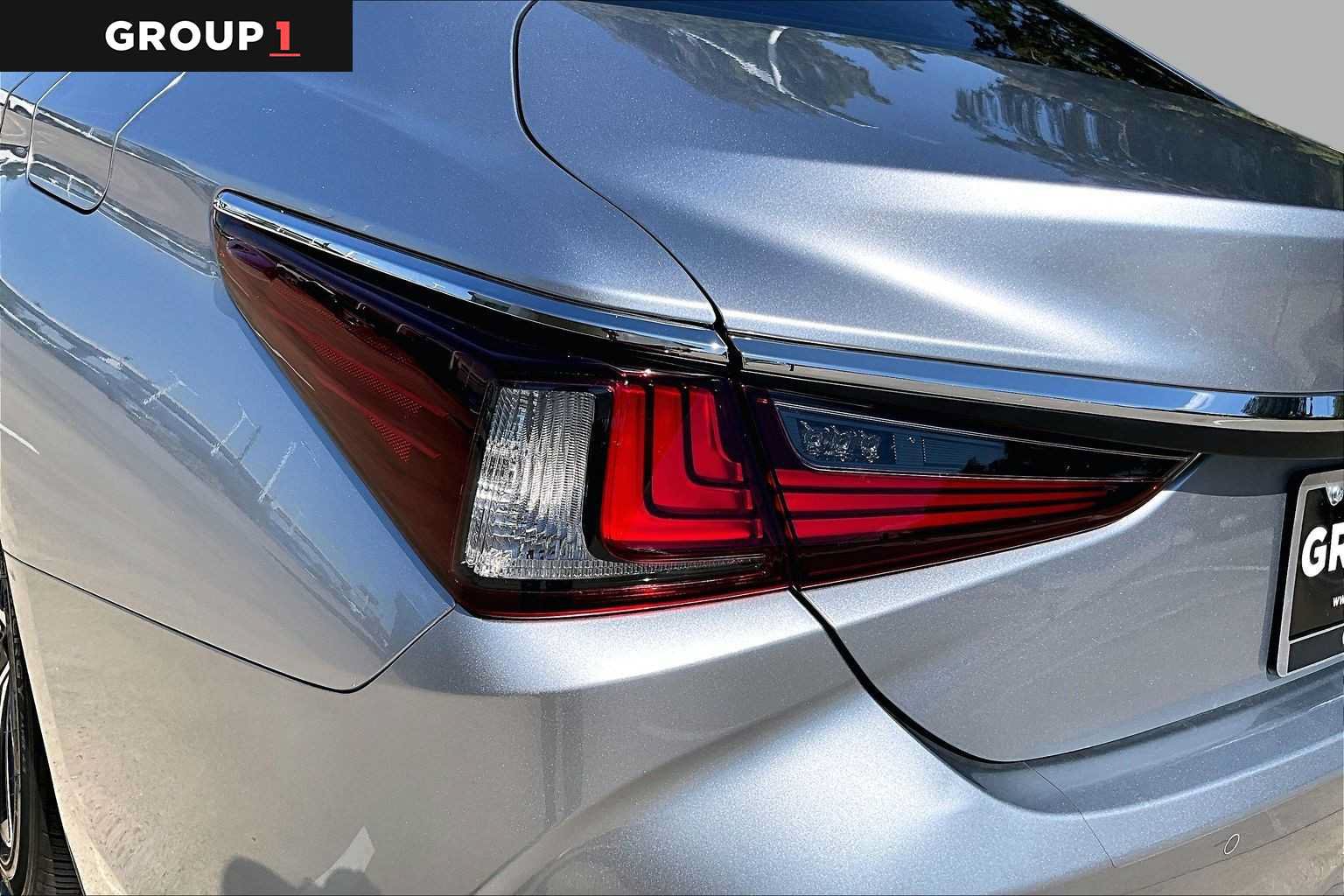 Certified 2025 Lexus ES 350 w/ Premium Package FWD image 26