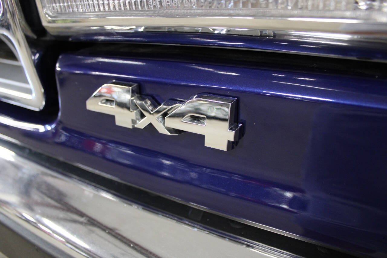 Used 1988 Ford Bronco AWD/4WD image 15