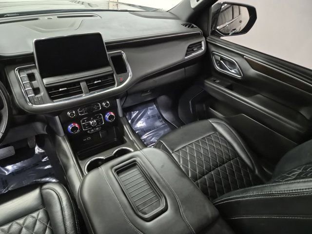 Used 2023 GMC Yukon SLE image 13