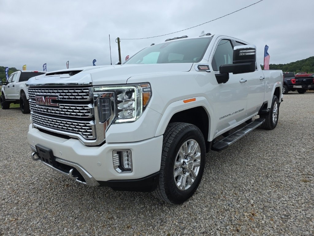 Used 2023 GMC Sierra 3500 Denali w/ Denali Ultimate Package image 3