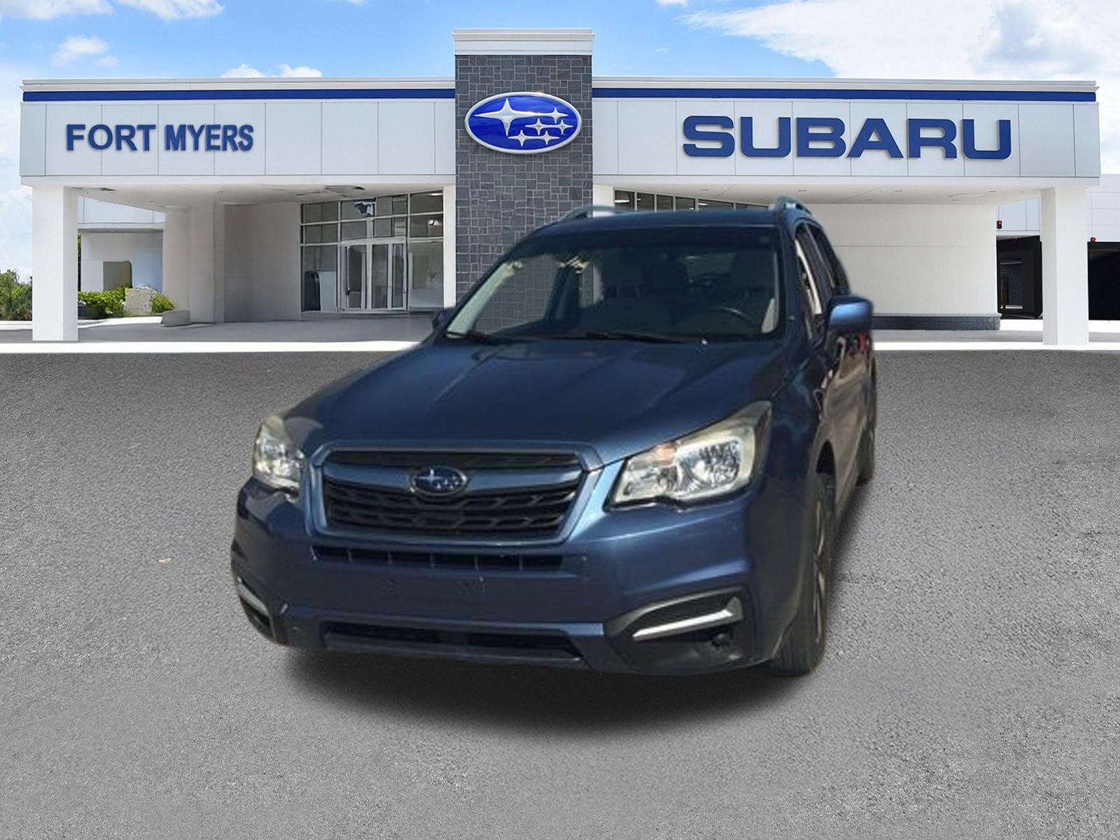 Used 2017 Subaru Forester 2.5i Premium w/ All-Weather Package image 4