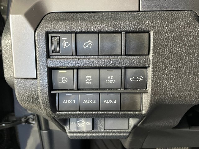 Used 2024 Toyota Tacoma TRD Off-Road w/ TRD Off Road Premium Package AWD/4WD image 14