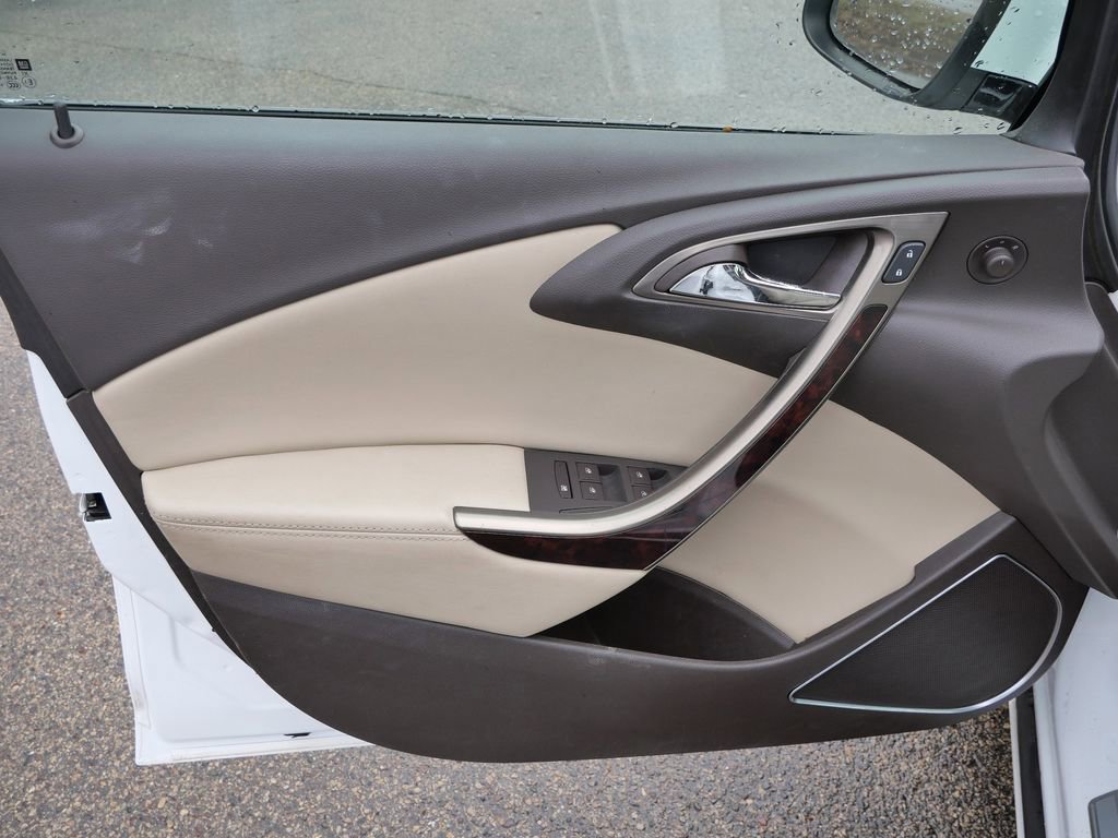 Used 2015 Buick Verano Convenience image 28