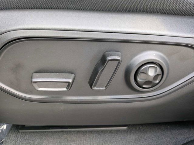New 2026 Jeep Grand Cherokee L 2WD image 22