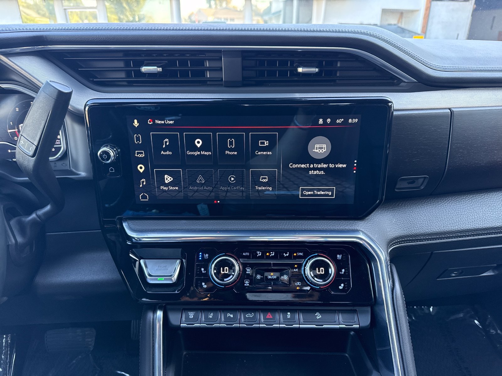 Used 2024 GMC Sierra 2500 Denali w/ Denali Reserve Package AWD/4WD image 18