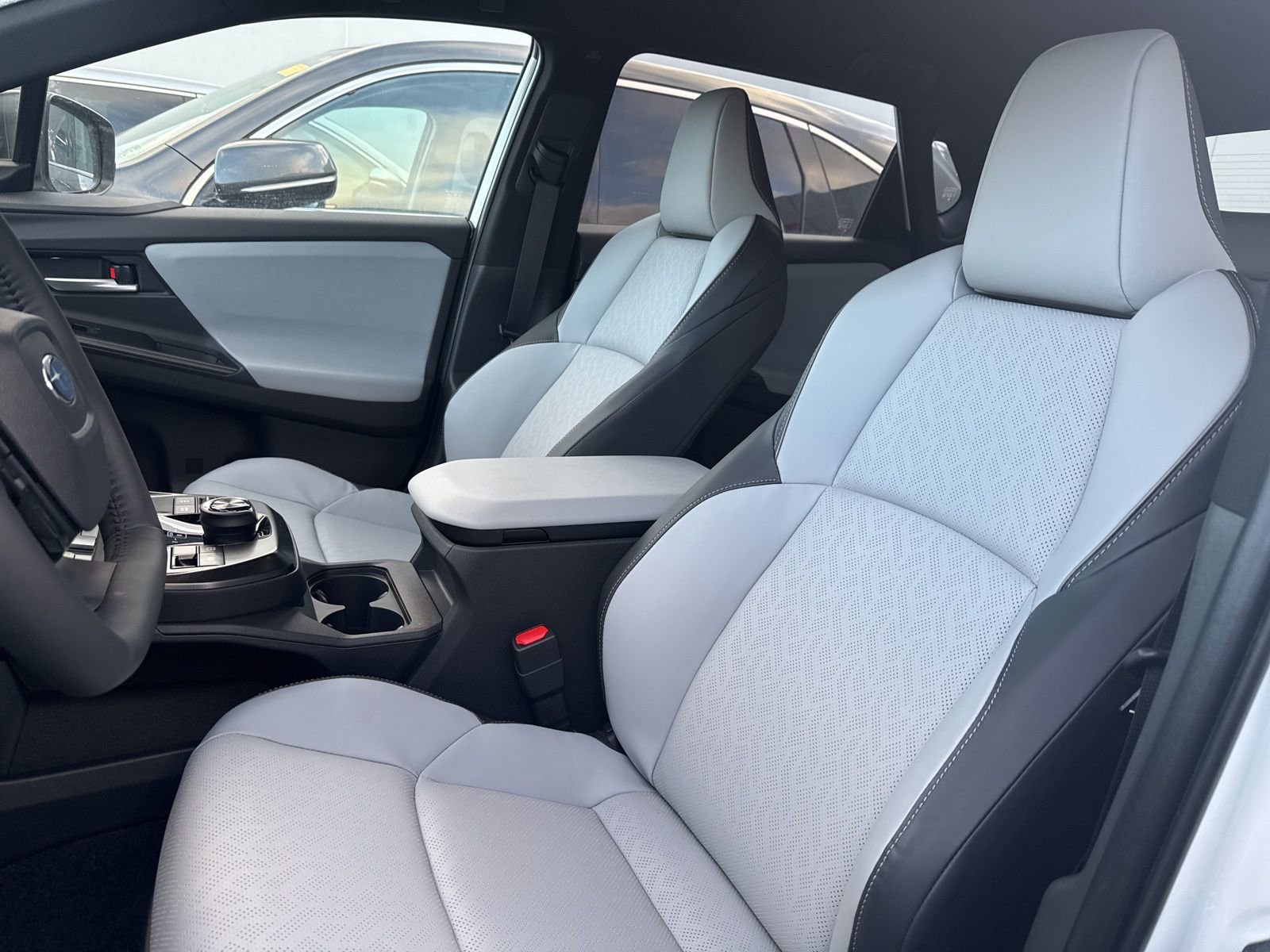 Used 2026 Subaru Solterra Premium image 8