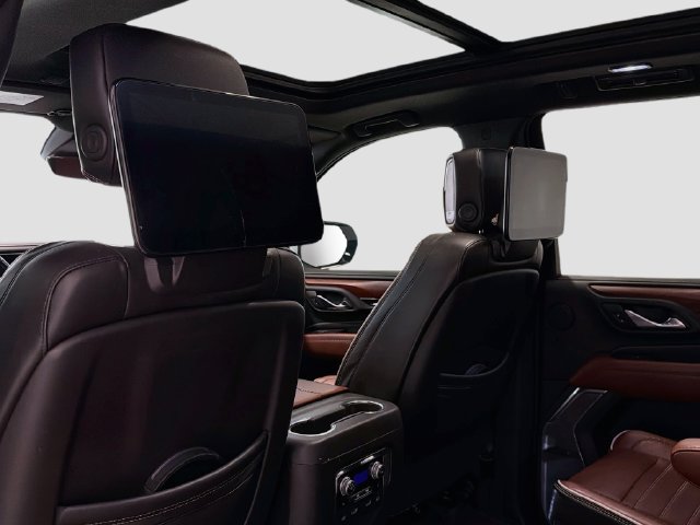 Certified 2023 GMC Yukon Denali Ultimate AWD/4WD image 24