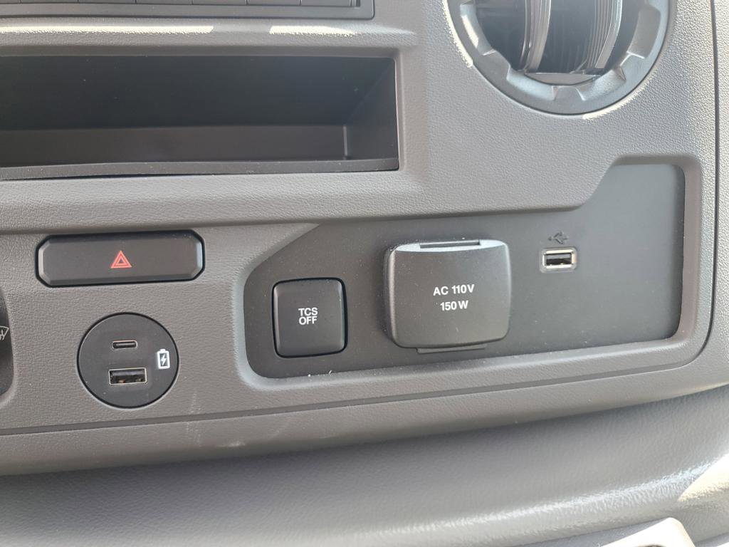 New 2026 Ford E-350 and Econoline 350 Super Duty w/ Power Equipment Group image 37