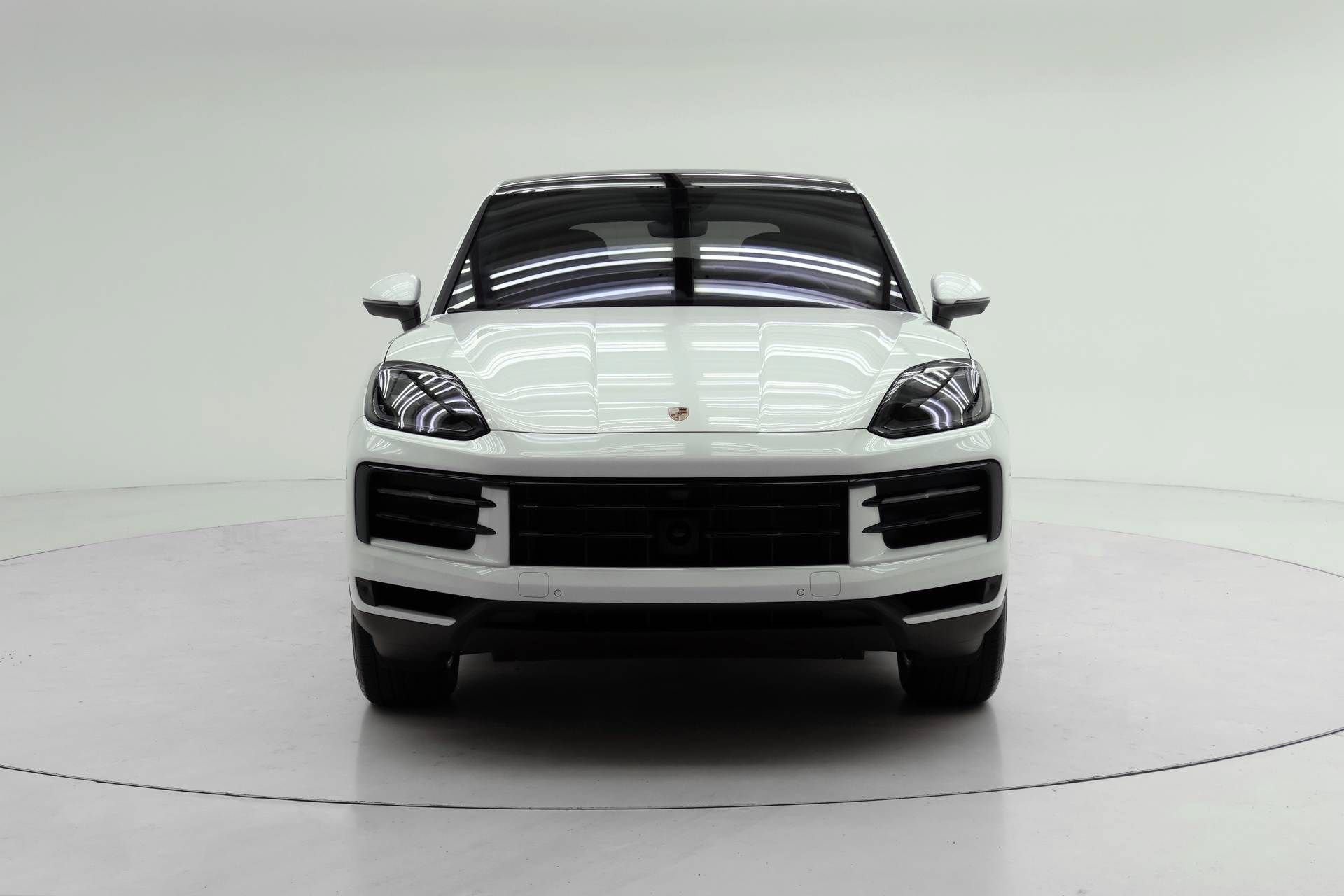 Used 2026 Porsche Cayenne Coupe AWD/4WD image 8
