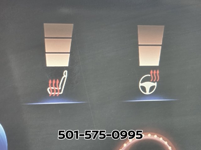 Used 2021 Lexus LS 500 w/ Accessory Package (Z2) RWD image 30