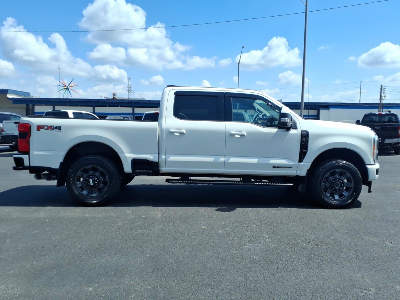 Used 2023 Ford F250 Lariat w/ Lariat Ultimate Package image 7