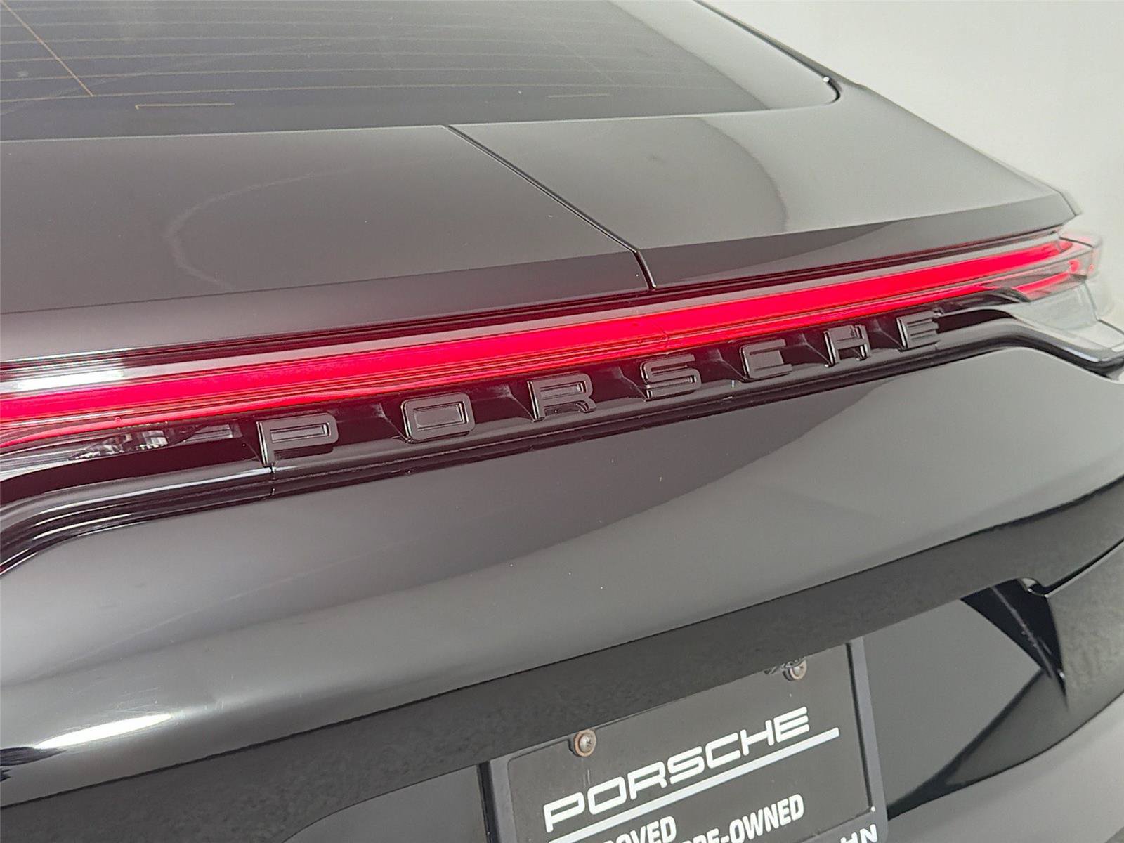 Certified 2023 Porsche Panamera Turbo S AWD/4WD image 17