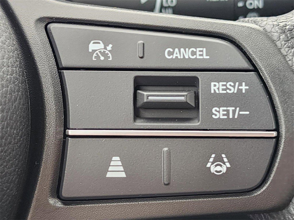 Used 2025 Honda HR-V LX image 30