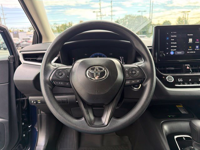 Used 2026 Toyota Corolla LE w/ LE Premium Package FWD image 23