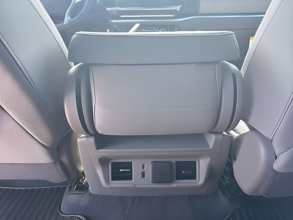 New 2026 Chevrolet Silverado 1500 RST AWD/4WD image 25