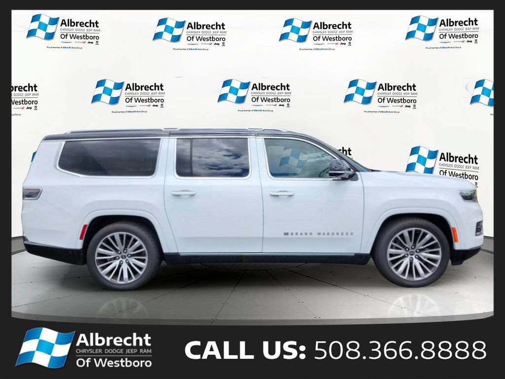 Used 2024 Jeep Grand Wagoneer L Series III AWD/4WD image 6