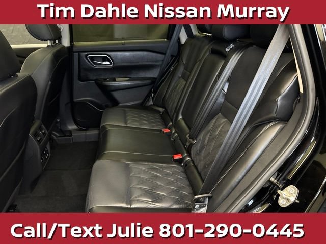 Used 2025 Nissan Rogue Platinum w/ Platinum Premium Package AWD/4WD image 20