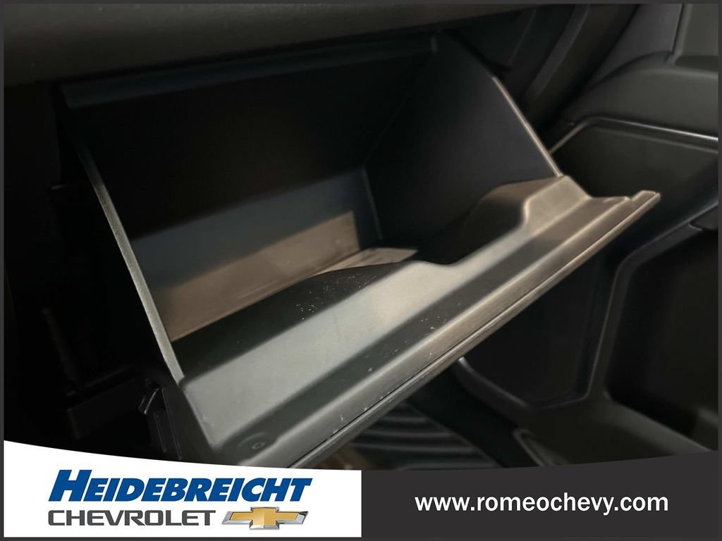 Used 2024 Chevrolet Silverado 1500 LT AWD/4WD image 26