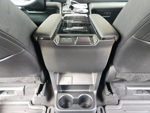 New 2026 Toyota Sienna XLE Woodland Edition AWD/4WD image 22
