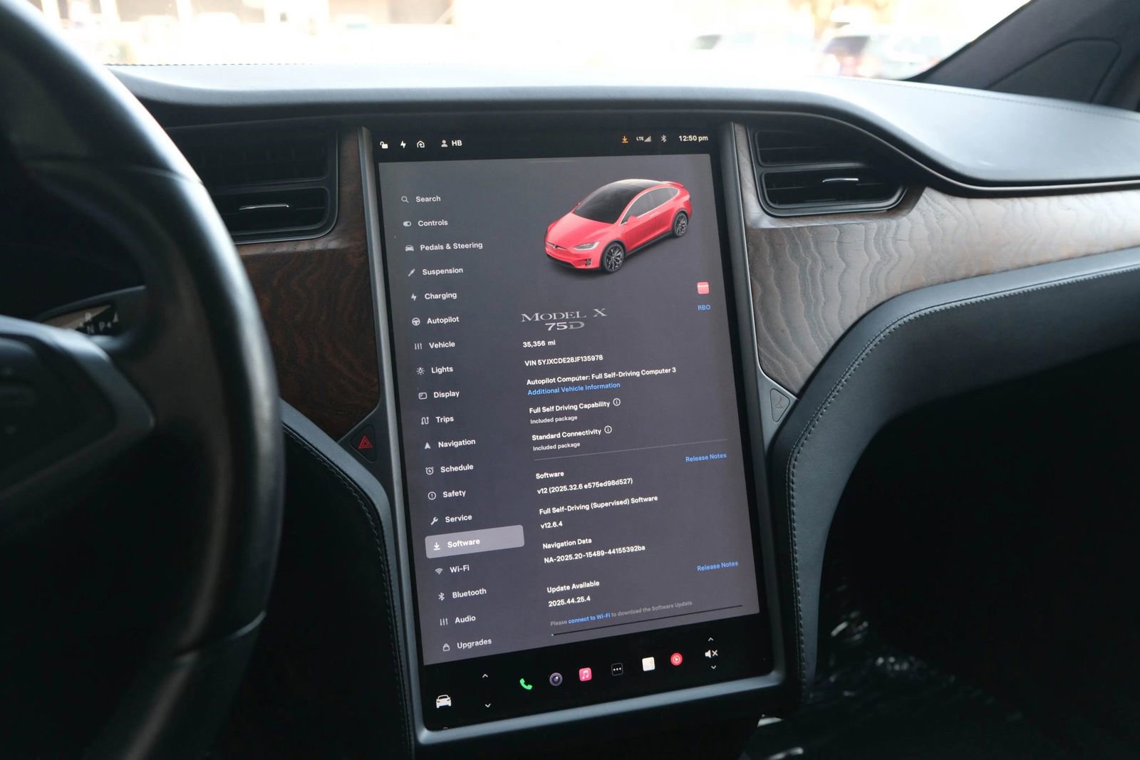 Used 2018 Tesla Model X 75D image 44