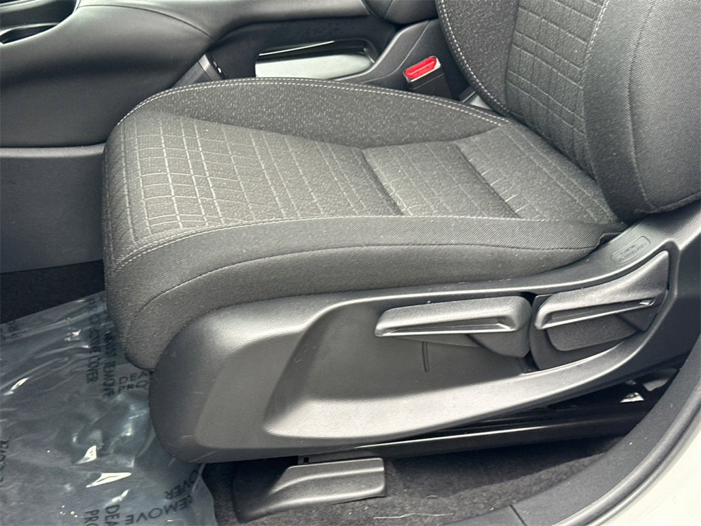 Used 2025 Honda HR-V LX image 14