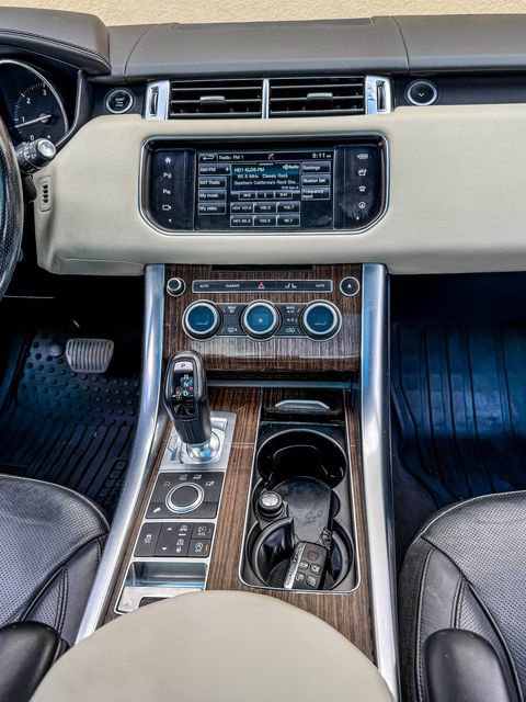 Used 2016 Land Rover Range Rover Sport HSE AWD/4WD image 32