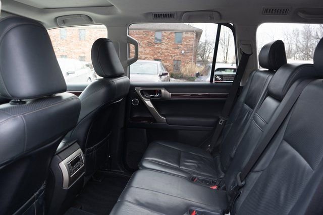 Used 2019 Lexus GX 460 Luxury image 33
