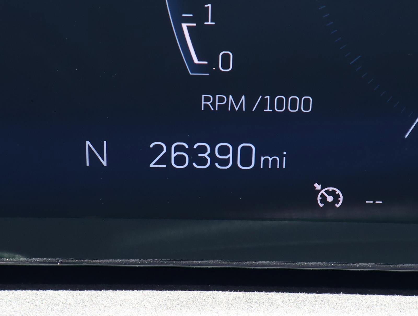Certified 2024 Cadillac XT4 Sport FWD image 33