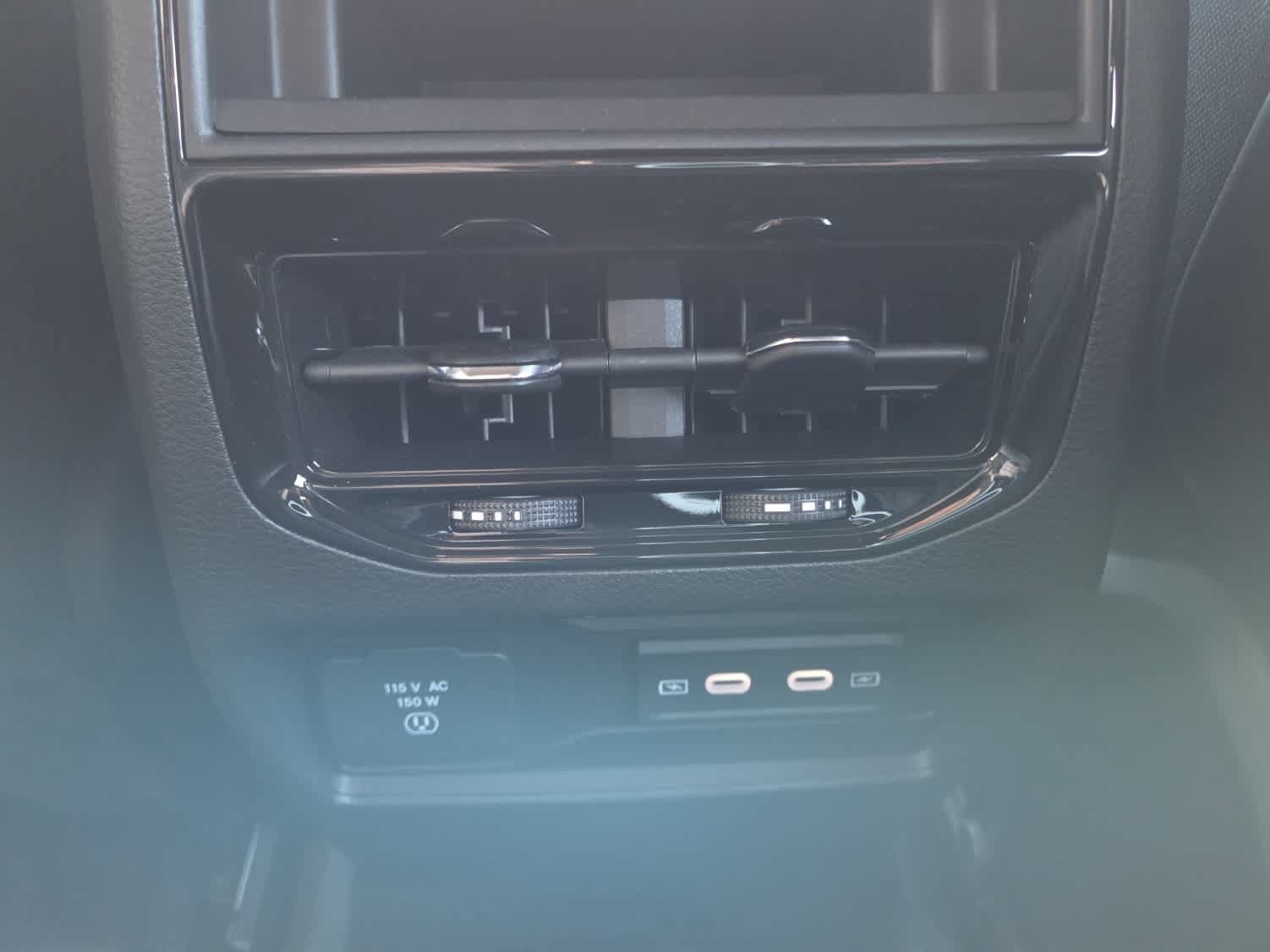 New 2026 Jeep Grand Cherokee Altitude AWD/4WD image 13