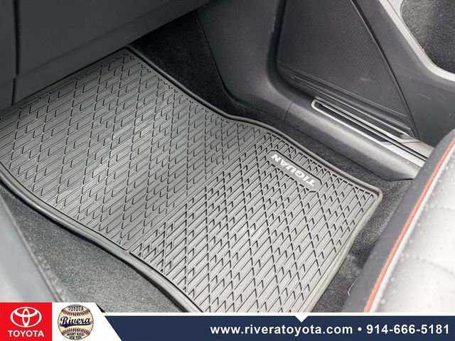 Used 2024 Volkswagen Tiguan Wolfsburg Edition AWD/4WD image 23