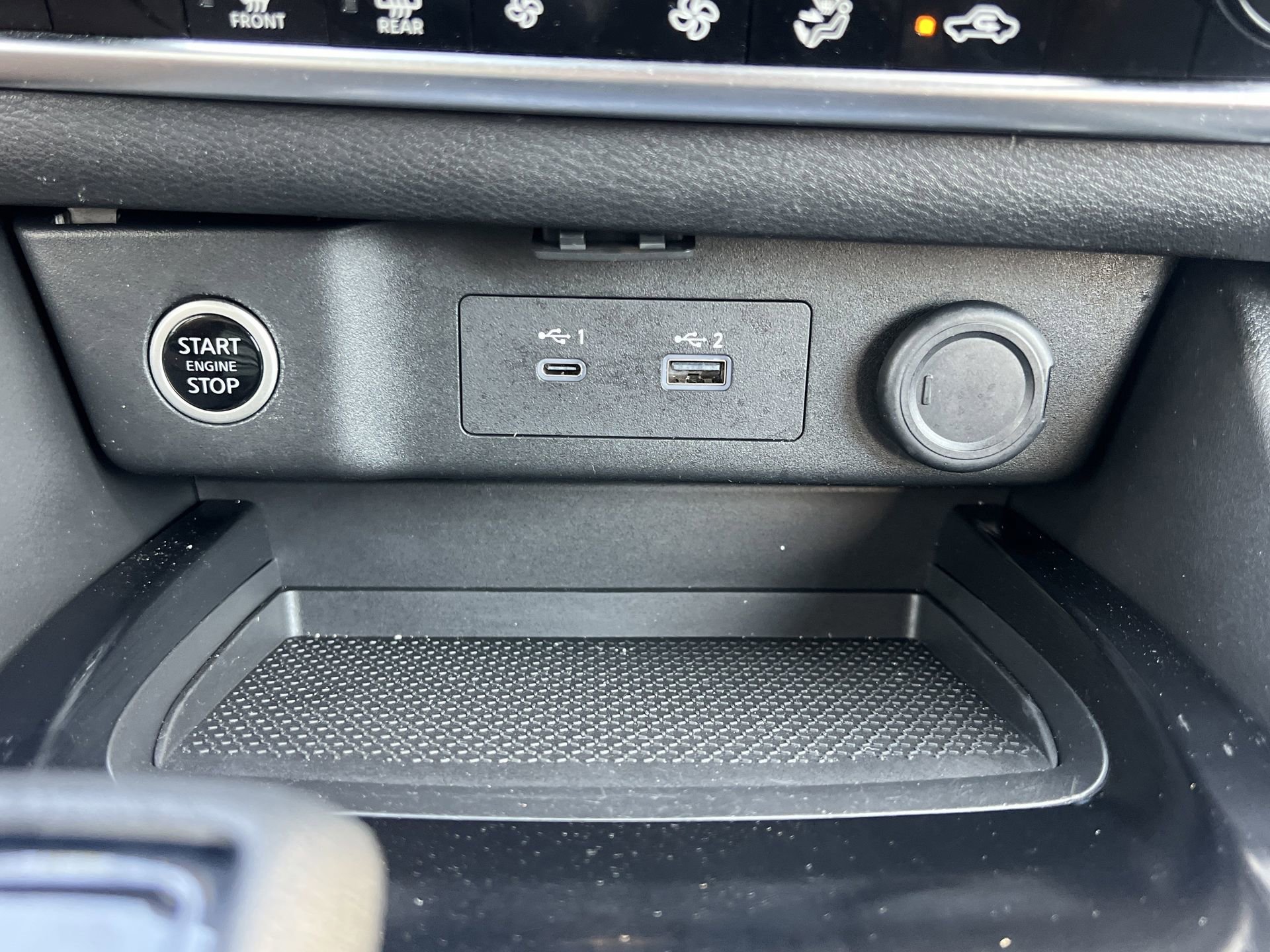 Used 2021 Nissan Rogue SV FWD image 6