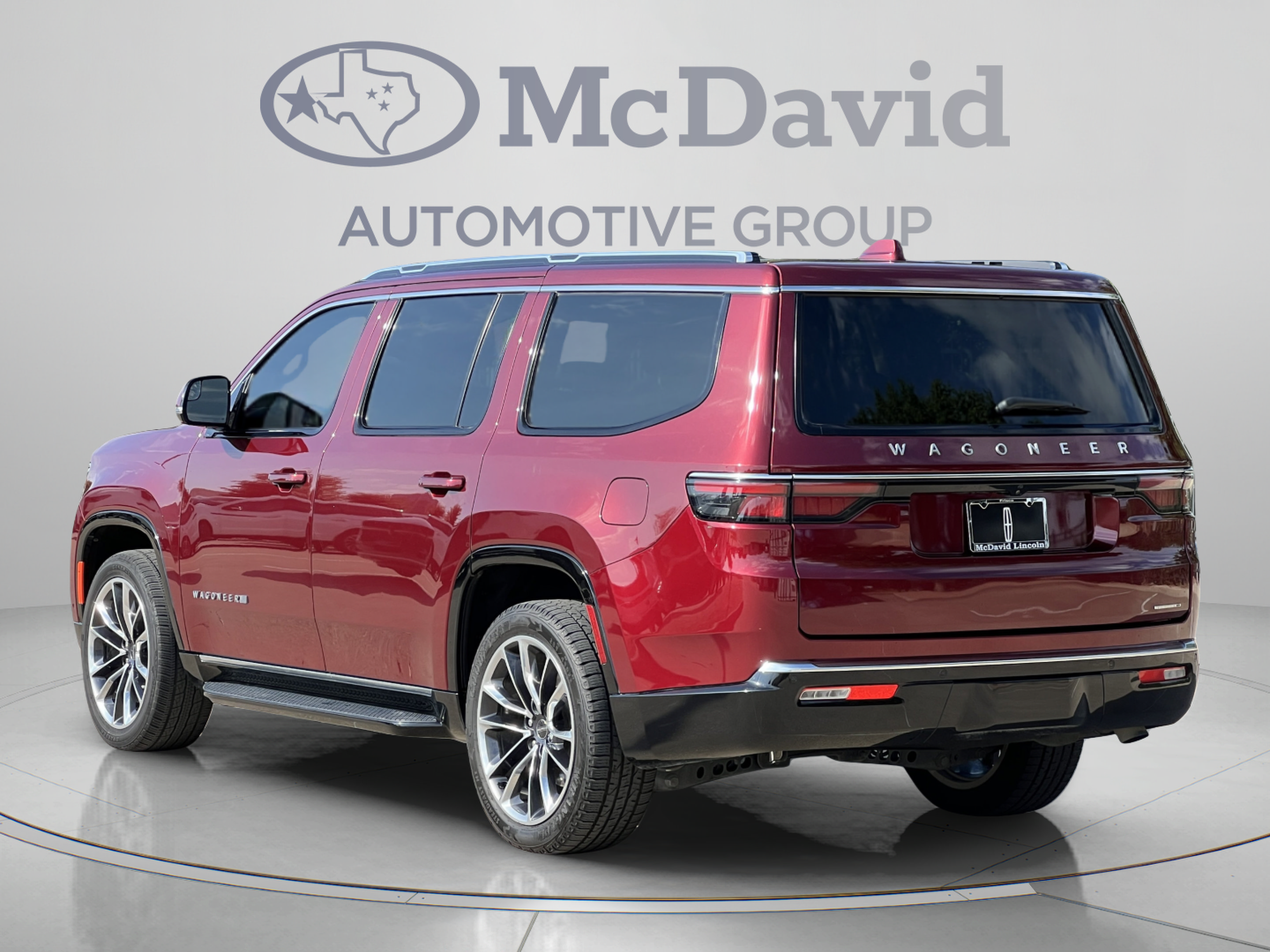Used 2022 Jeep Wagoneer Series II w/ Premium Group I RWD image 5