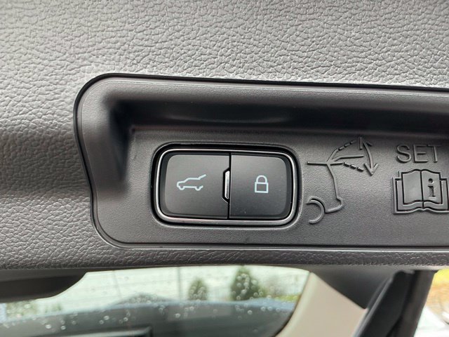 New 2026 Ford Explorer Active w/ Active Comfort Package RWD image 8