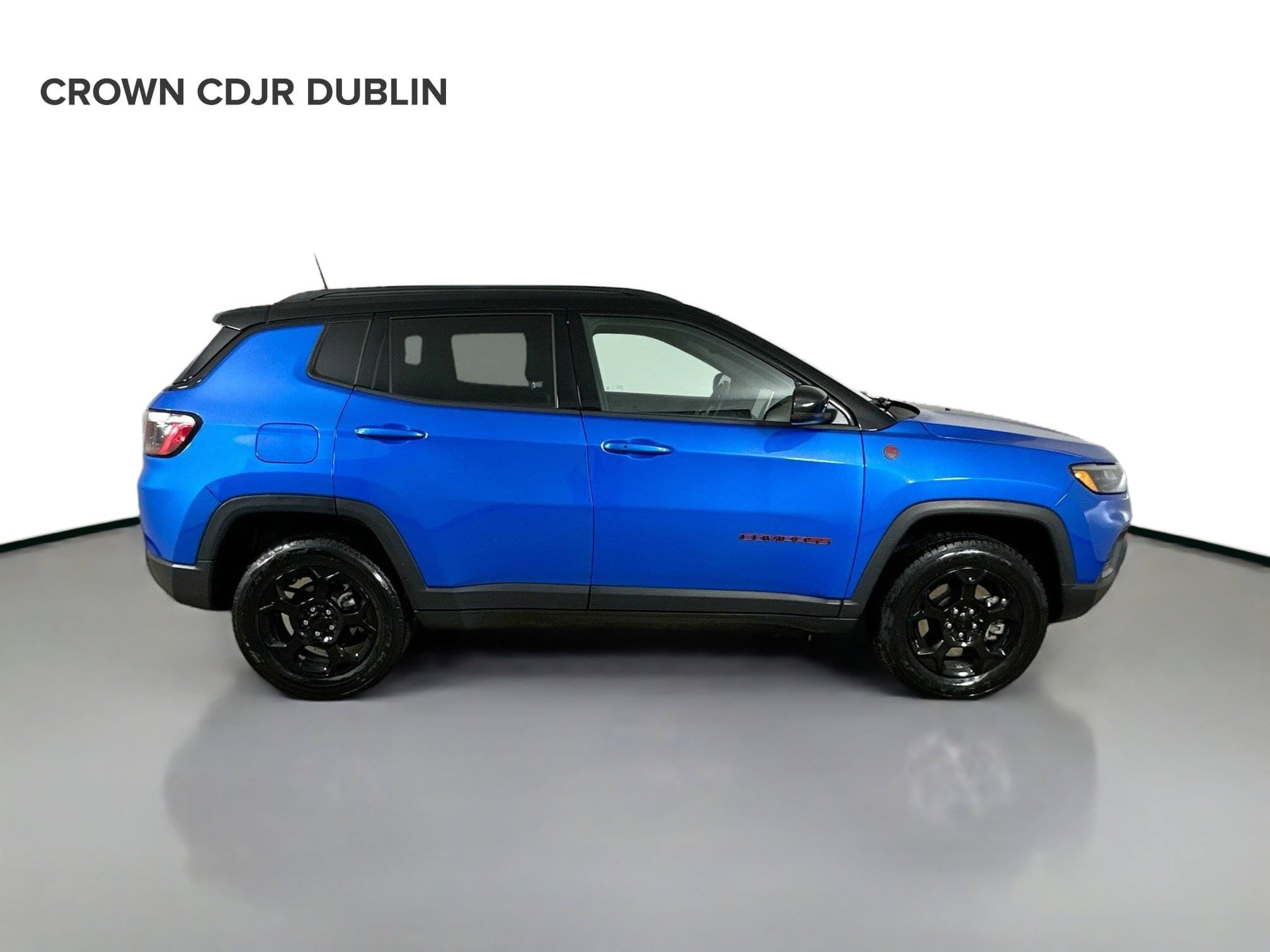 Used 2024 Jeep Compass Trailhawk AWD/4WD image 4
