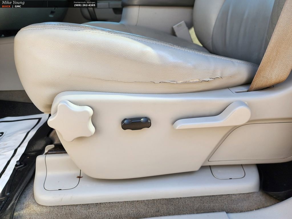 Used 2013 Chevrolet Silverado 2500 LT w/ Interior Plus Package image 32