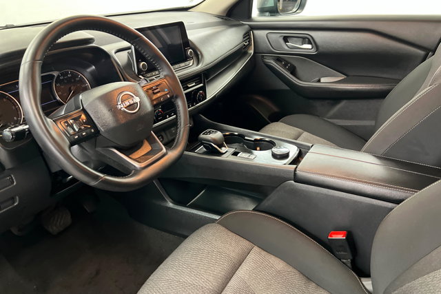 Used 2026 Nissan Rogue SV w/ Cold Weather Package AWD/4WD image 15