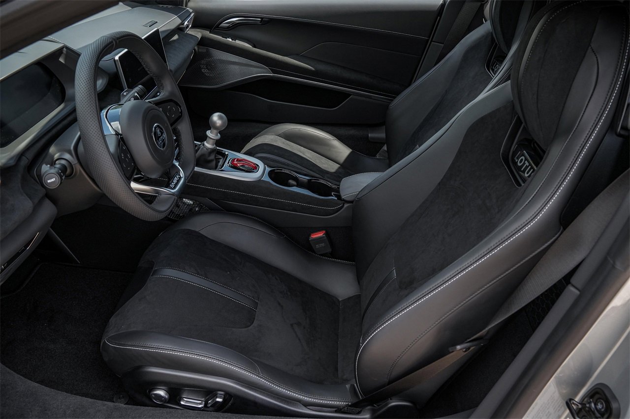 New 2025 Lotus Emira image 18