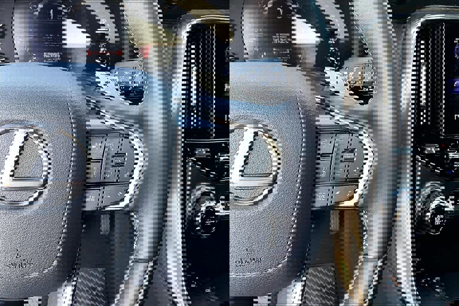 Used 2024 Lexus LX 600 4WD w/ Appearance Package image 23