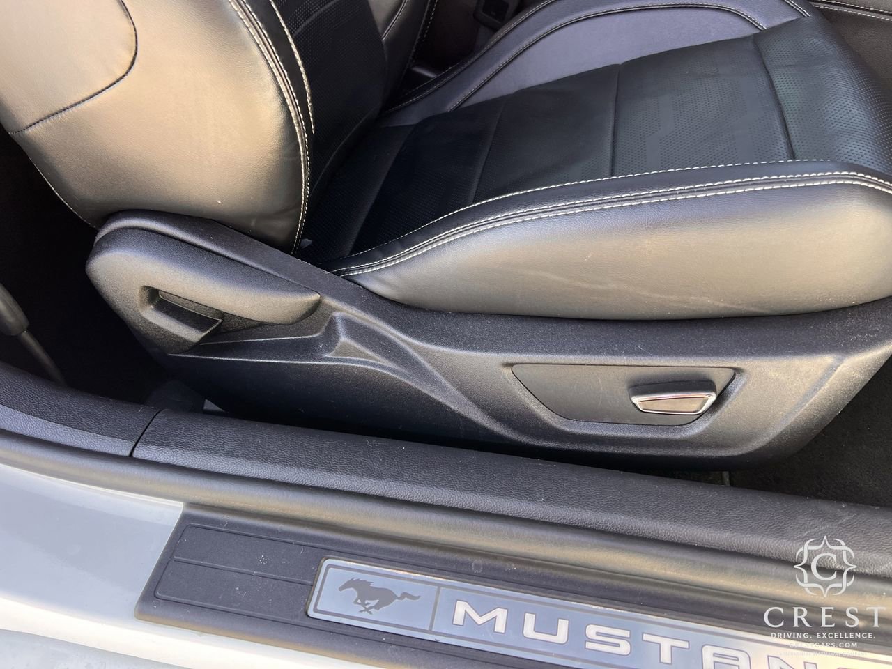 Used 2019 Ford Mustang GT Premium w/ Equipment Group 401A image 26