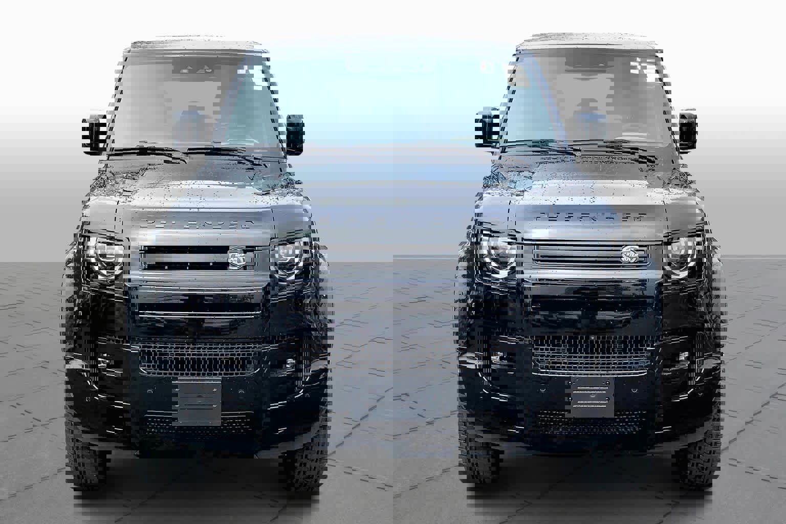 New 2026 Land Rover Defender 110 V8 image 2