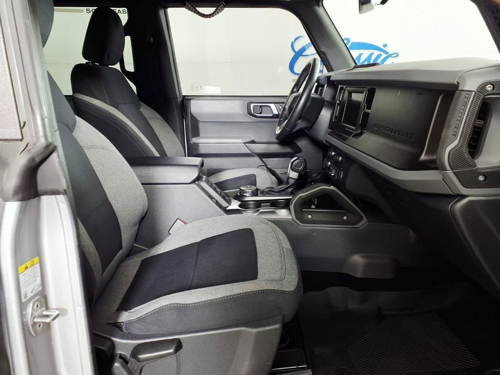 Used 2022 Ford Bronco Big Bend image 12