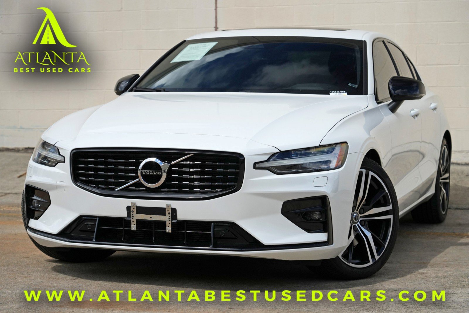 Used 2022 Volvo S60 B5 R-Design w/ Climate Package FWD image 1