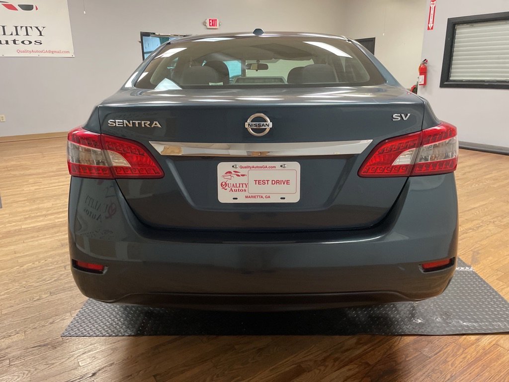 Used 2015 Nissan Sentra SV image 2