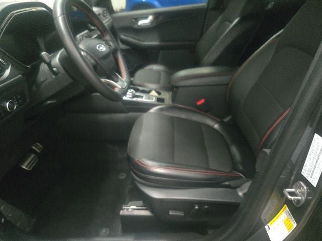 Used 2024 Ford Escape ST-Line w/ Tech Pack #1 AWD/4WD image 14