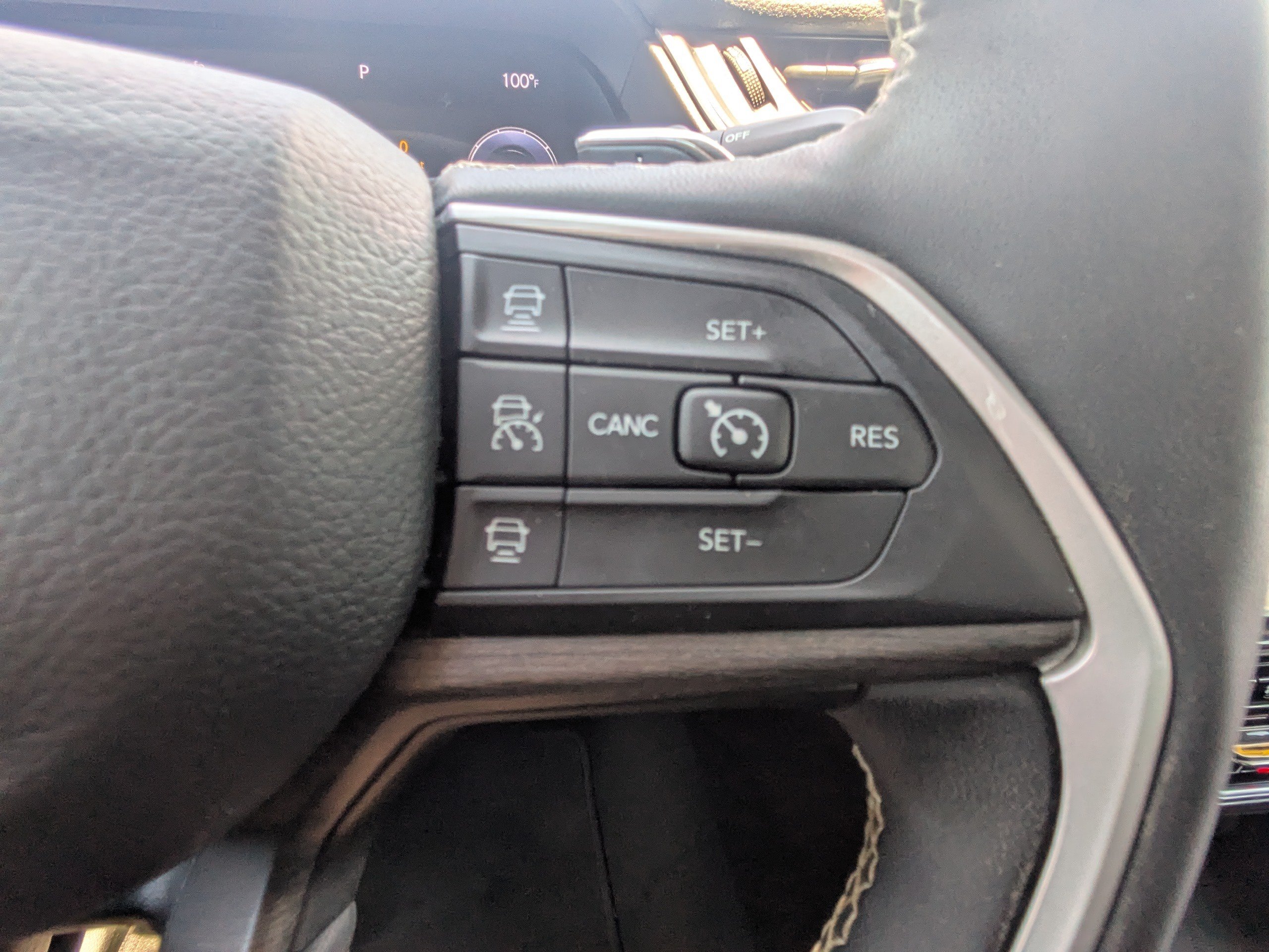 Used 2023 Jeep Grand Cherokee L Limited w/ Luxury Tech Group II AWD/4WD image 28