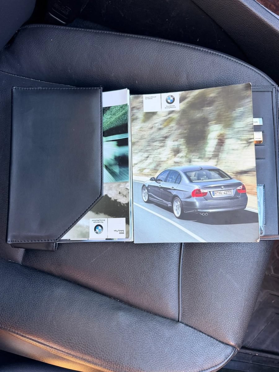 Used 2006 BMW 330xi Sedan AWD/4WD image 17