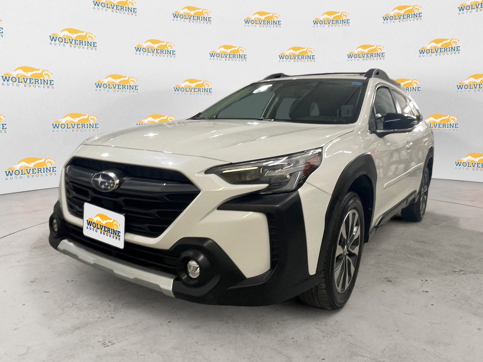 Used 2023 Subaru Outback Limited image 1